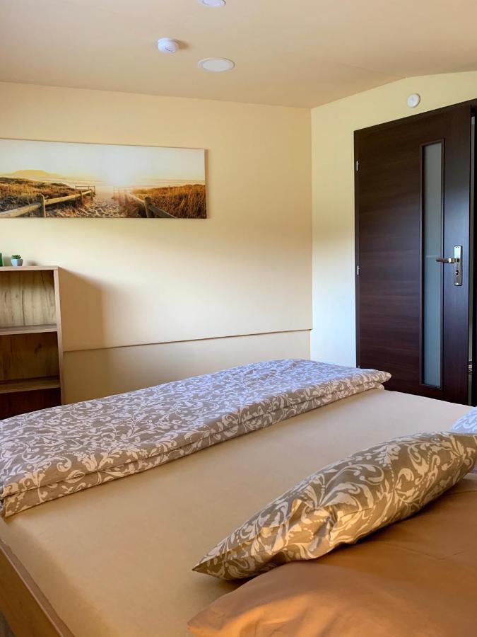 Grand Spa Holiday Home II Sklené Teplice Esterno foto