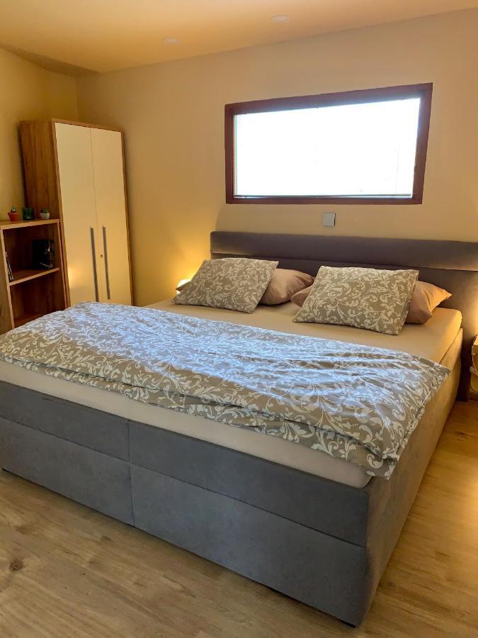 Grand Spa Holiday Home II Sklené Teplice Esterno foto